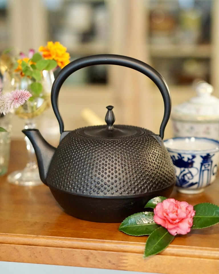 鉄瓶 南部アラレ 1.2L（南部鉄器）